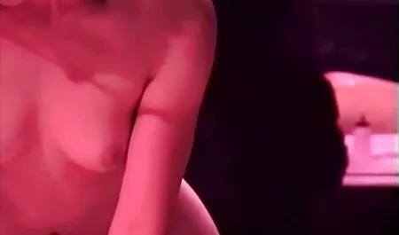 सुनहरे बालों हिंदी सेक्सी फुल मूवी वीडियो वाली nympho Delilah गर्म बिल्ली सेक्स हो जाता है