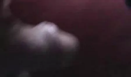 एक प्यारा पिज्जा इंडियन मूवी सेक्सी डिलीवरी आदमी एक पतली सेक्सी लड़की fucks