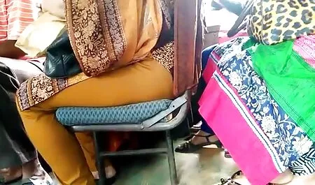 सफ़ेद चुचियों को काले निगग का लंड चूसते हैं हिंदी में सेक्सी बीएफ मूवी
