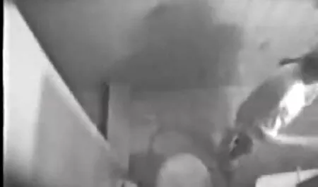 एक सेक्सी बीएफ वीडियो फुल मूवी रेडहेड वेश्या और एक बूढ़े आदमी का शौकिया सेक्स