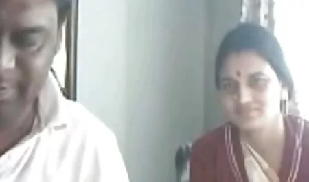 रेडहेड कुतिया की कल्पनाएँ सच हिन्दी सेक्सी मूवी होने लगीं