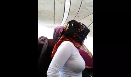 गर्म खाल उधेड़नेवाला उसके सेक्सी मूवी सेक्सी पिक्चर ग्राहक fucks
