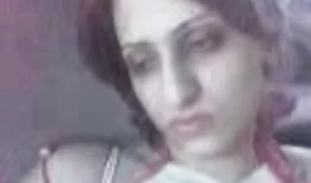 एक गोरा में बड़ा डिक। मादा ने अपनी चूत सेक्सी मूवी इंडियन मूवी को एक चुदाई के लिए प्रतिस्थापित किया, एक निगर ने ज़ोर से एक फूहड़ को फाड़ दिया और उसके चेहरे पर हिंसक रूप से समाप्त कर दिया