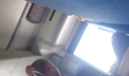 सुंदर गोरा एक सेक्सी मूवी फुल सेक्सी मूवी शॉवर लेता है