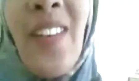 लड़की को फुल हिंदी सेक्सी मूवी बांध दिया और नरक के रूप में कड़ी मेहनत की