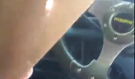 बालों वाली सेक्सी हिंदी मूवी फिल्म बिल्ली के साथ एशियाई एक dildo से एक संभोग सुख प्राप्त करता है